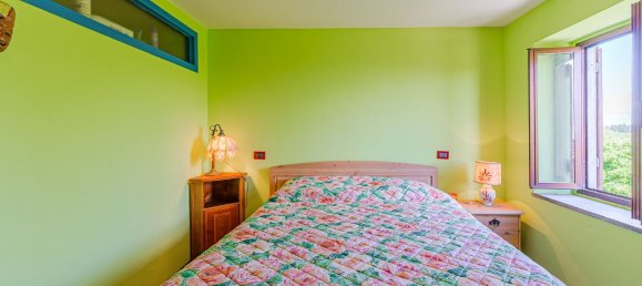 5 bedrooms Apartment in Marliana, Italy No. 377523 30