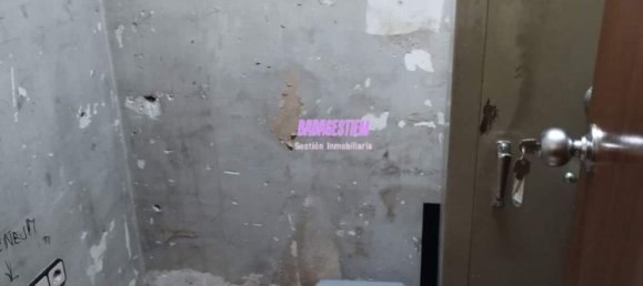 160m² Commercial property in Badalona, Spain No. 106460 20