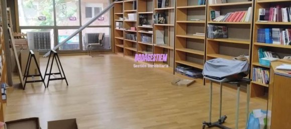 160m² Commercial property in Badalona, Spain No. 106460 17