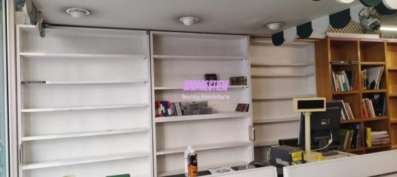 160m² Commercial property in Badalona, Spain No. 106460 15