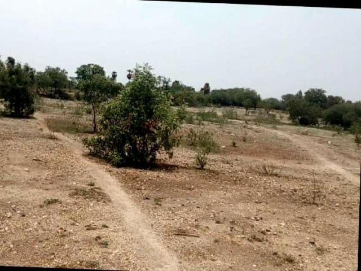 Grundstück in Coimbatore, India, Nr. 30179