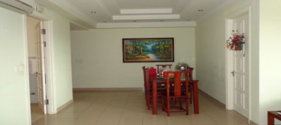 4 bedrooms Apartment in Tay Ho, Vietnam No. 6179 2