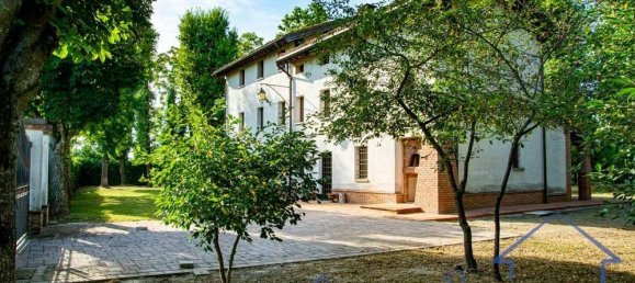 5 chambres Villa à Novi di Modena, Italy No. 268396 31