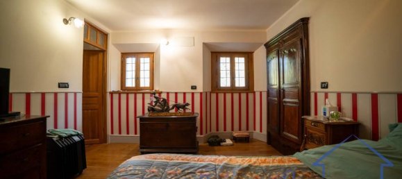 5 chambres Villa à Novi di Modena, Italy No. 268396 11