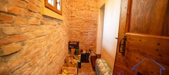 5 chambres Villa à Novi di Modena, Italy No. 268396 22