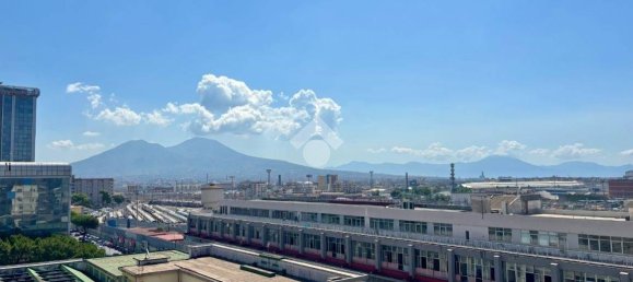 Apartamento de 4 dormitorios en Naples, Italy No. 311727 13