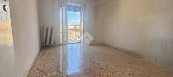 Apartamento de 4 dormitorios en Naples, Italy No. 311727 5