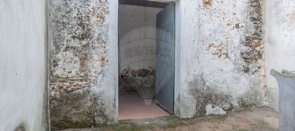 4 Schlafzimmer Haus in Granja, Portugal, Nr. 180002 21