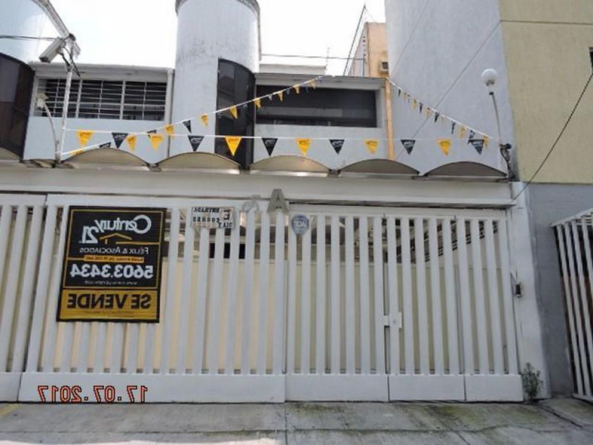 3 bedrooms House in Mexicali, Mexico No. 163245