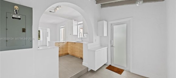 3 dormitorios villa en alquiler en Miami, Miami-Dade, Florida, USA № 614976 20