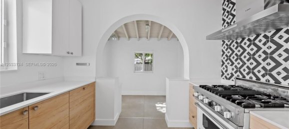 3 dormitorios villa en alquiler en Miami, Miami-Dade, Florida, USA № 614976 22