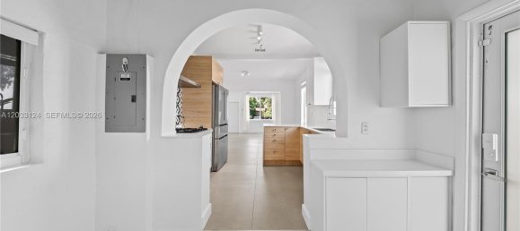 3 dormitorios villa en alquiler en Miami, Miami-Dade, Florida, USA № 614976 21