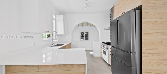 3 dormitorios villa en alquiler en Miami, Miami-Dade, Florida, USA № 614976 23