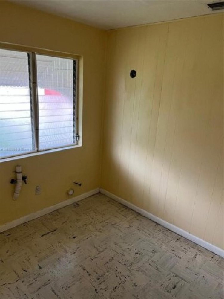 6 bedrooms House in Miami, USA No. 256371