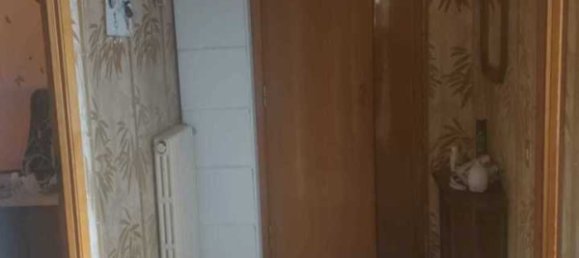 4 bedrooms Apartment in Mogliano, Italy No. 19363 19