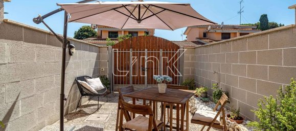 2 bedrooms Villa in Pomezia, Italy No. 320911 7