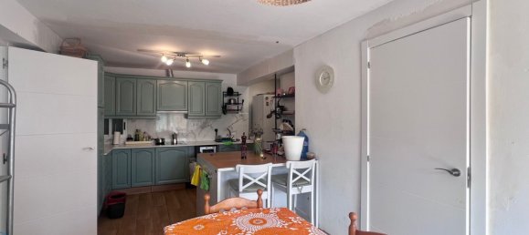 5 bedrooms House in Perillo, Spain No. 188900 2