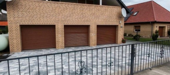 7 rooms Townhouse in Wittenberg, Germany No. 218821 2