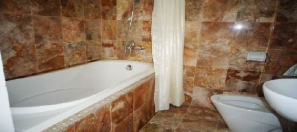 2 Schlafzimmer Wohnung in Dong Da, Vietnam, Nr. 7073 11