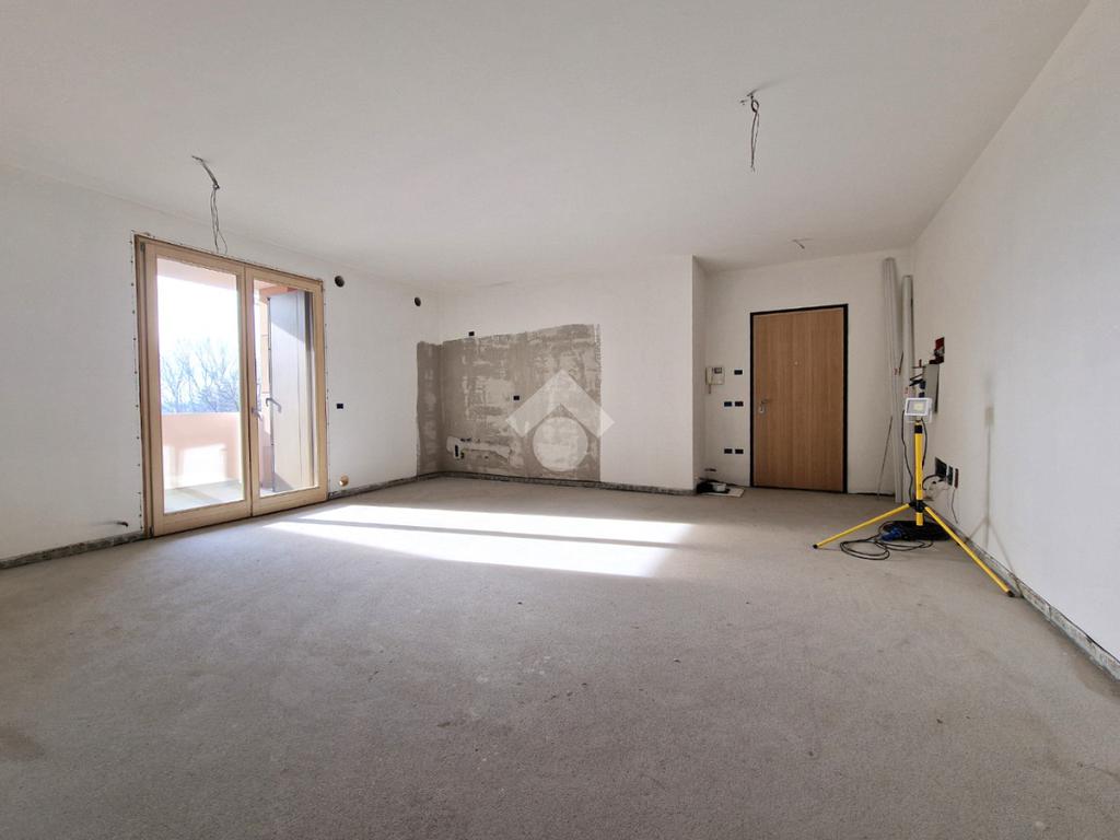 Квартира с 2 спальнями в Куинто ди Тревизо, Италия № 85900