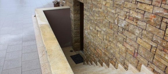 5 bedrooms Villa in Thessaloniki, Greece No. 1348 9