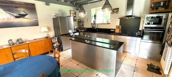 5 Schlafzimmer Haus in Seine-et-Marne, France, Nr. 207722 4