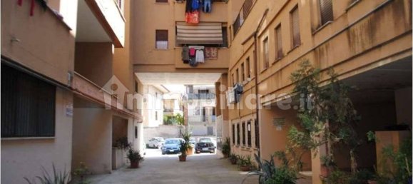 Apartamento de 2 dormitorios en Guidonia Montecelio, Italy No. 271523 3