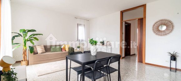 Квартира с 2 спальнями в Конкордия Саджиттария, Италия № 280884 3