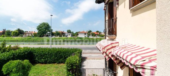 Квартира с 2 спальнями в Конкордия Саджиттария, Италия № 280884 19