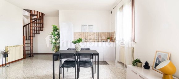 Квартира с 2 спальнями в Конкордия Саджиттария, Италия № 280884 2