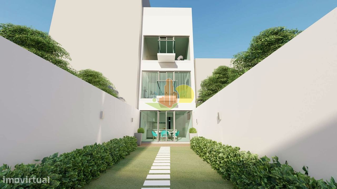 3 bedrooms House in Figueira da Foz, Portugal No. 27822