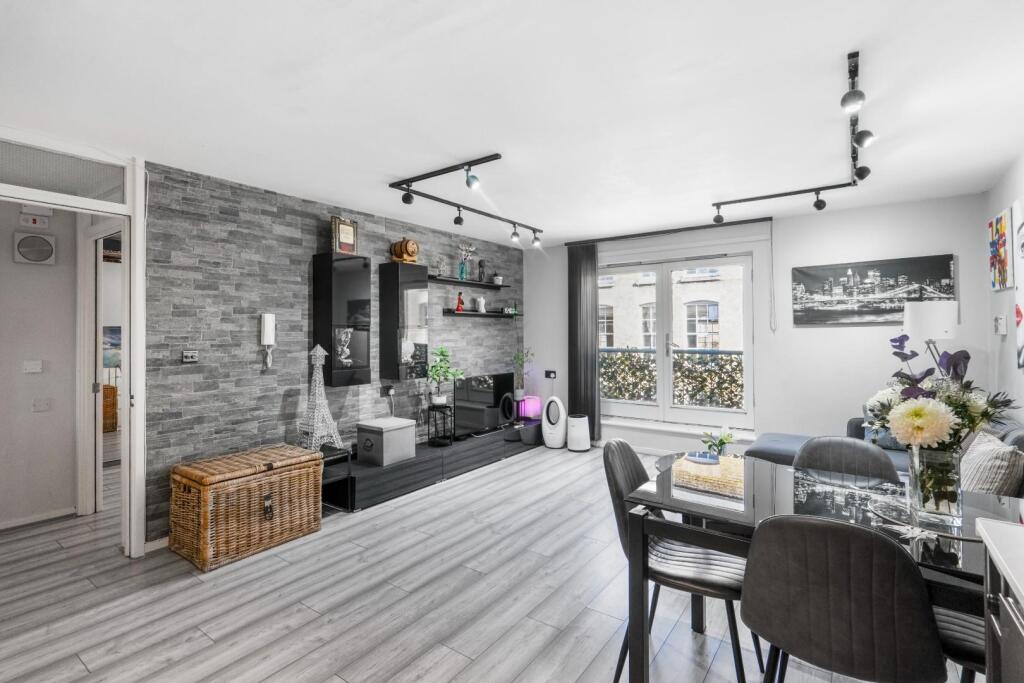 1 bedroom Apartment in London, United Kingdom No. 12597