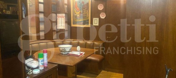 4 rooms Apartment in Rome, Italy No. 142773 5