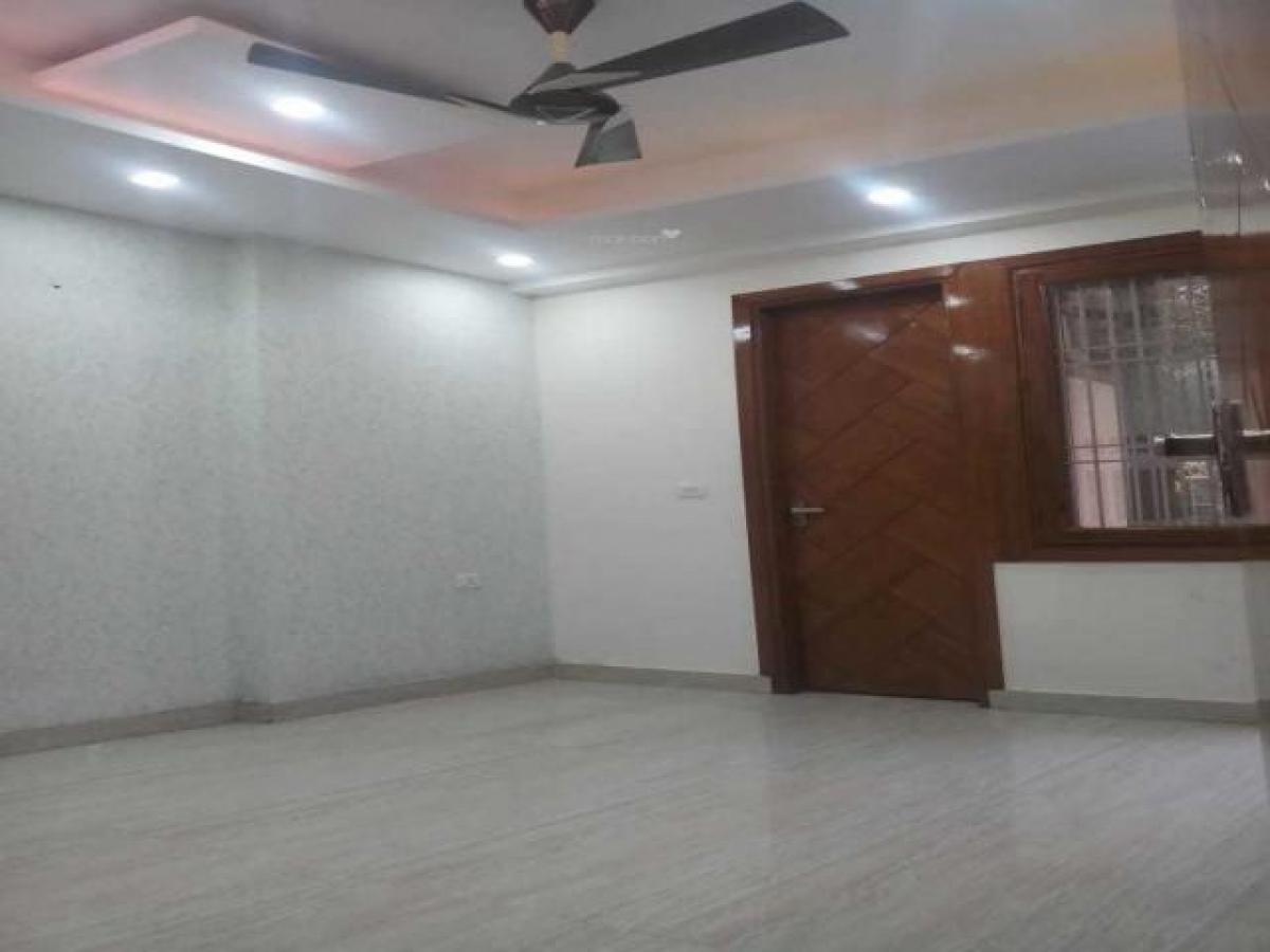 2 bedrooms House in Noida, India No. 12231