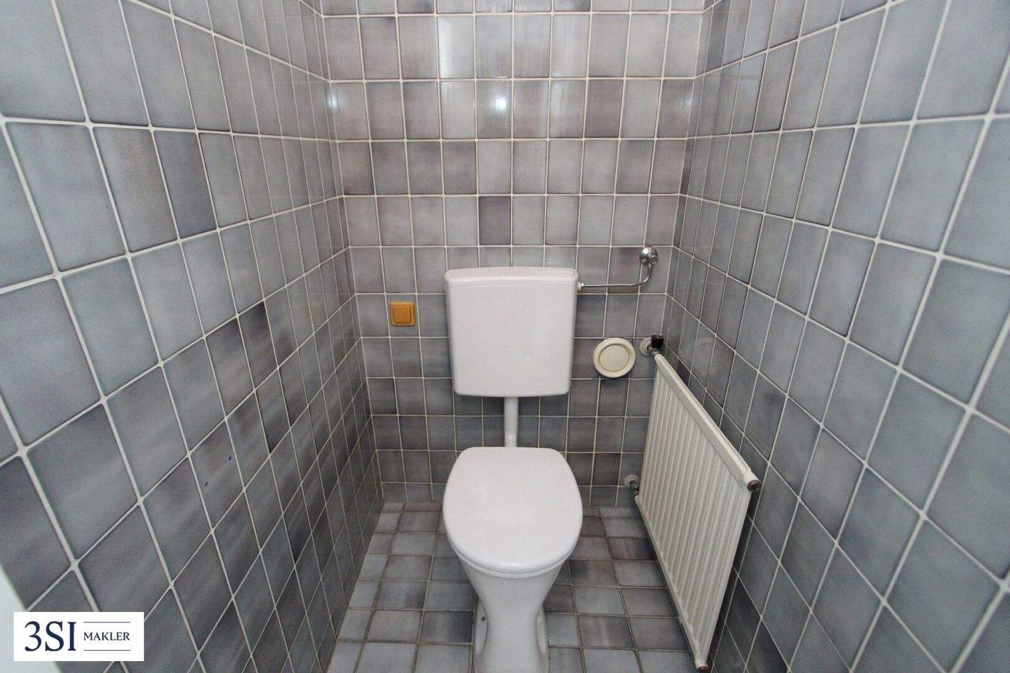 10-salle Bureau à Hinterbruhl, Austria No. 256752