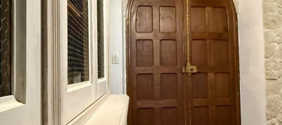 6 bedrooms House in Sarthe, France No. 290385 2