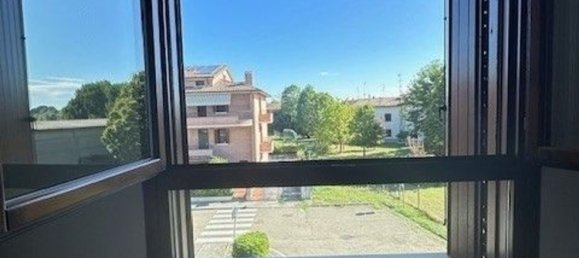 Apartamento de 4 dormitorios en Soliera, Italy No. 360448 7