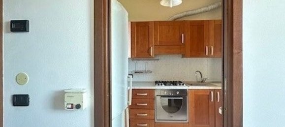 Apartamento de 4 dormitorios en Soliera, Italy No. 360448 11