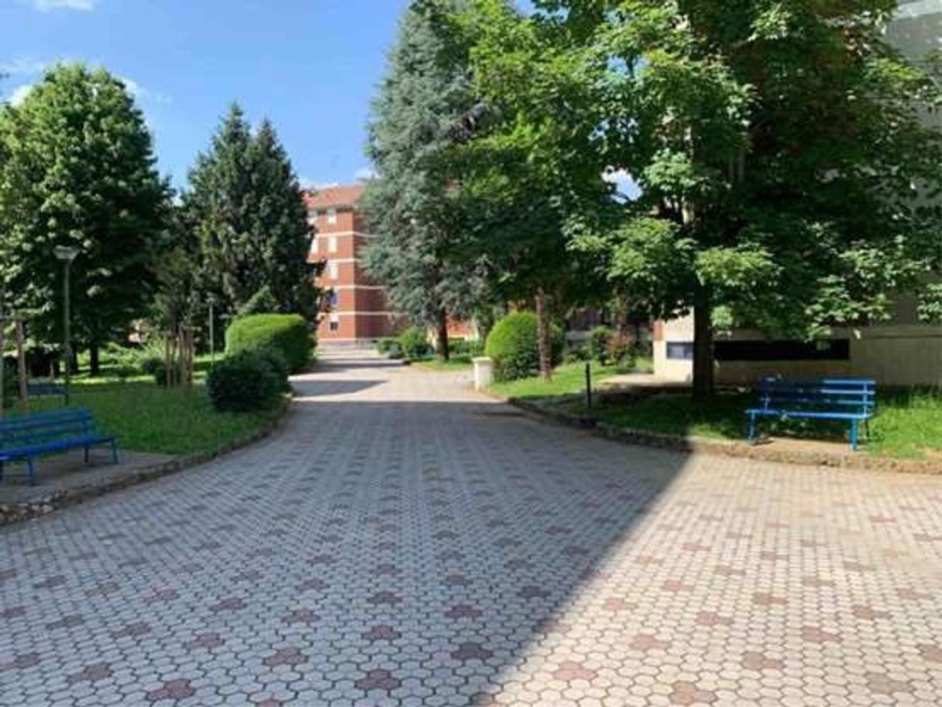 4 rooms Apartment in Limbiate, Italy No. 263430