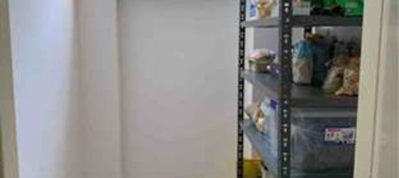 4 rooms Apartment in Limbiate, Italy No. 263430 10