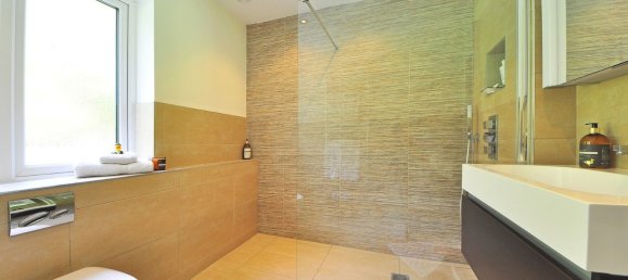 4 rooms Apartment in Limbiate, Italy No. 263430 18