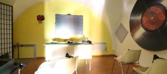 Garaje de 2 habitaciónes en Trapani, Italy No. 69800 10