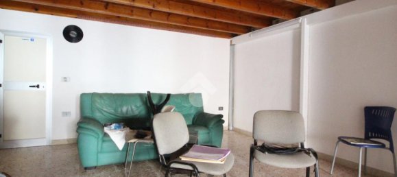 Garaje de 2 habitaciónes en Trapani, Italy No. 69800 15