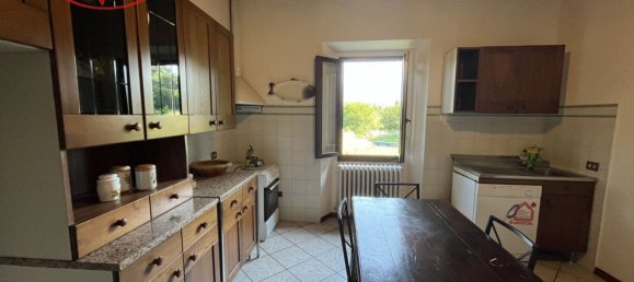 Villa de 15 habitaciónes en Terranuova Bracciolini, Italy No. 270688 47