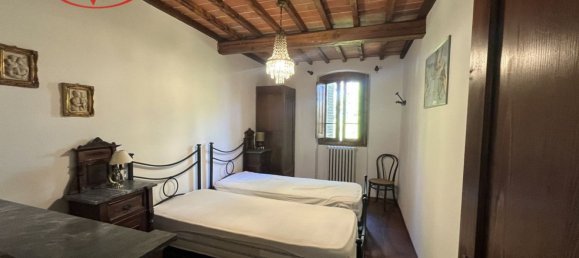 Villa de 15 habitaciónes en Terranuova Bracciolini, Italy No. 270688 17