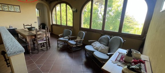 Villa de 15 habitaciónes en Terranuova Bracciolini, Italy No. 270688 8