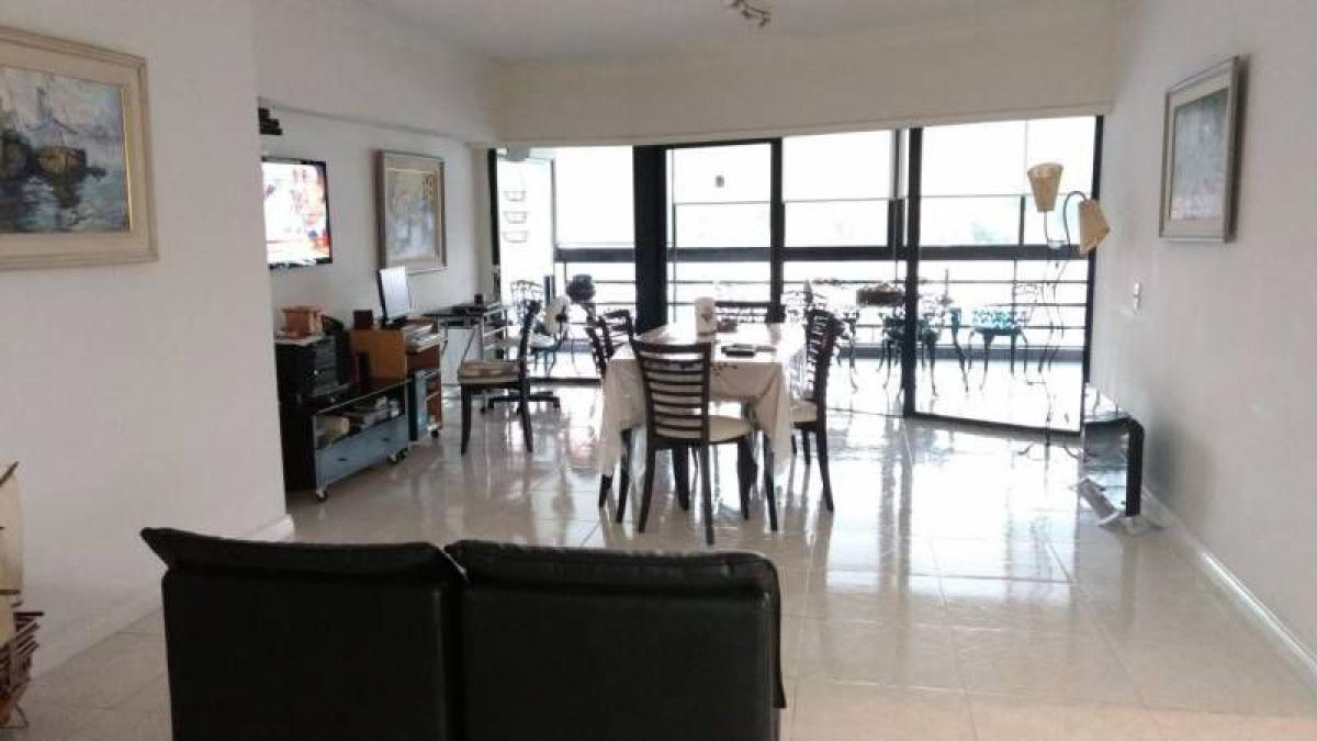 3 bedrooms Apartment in Tigre, Argentina No. 65701