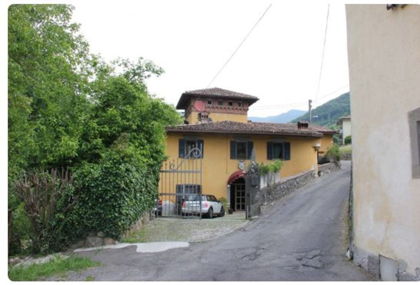4-Zimmer Doppelhaus in Adrara San Rocco, Italy, Nr. 4204
