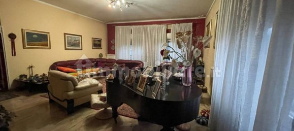 Apartamento T2 em Rozzano, Italy N.º 331600 2