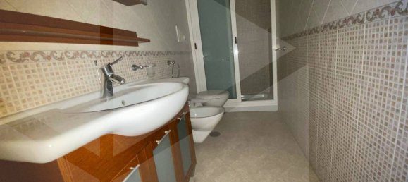 Apartamento de 2 habitaciónes en Bitonto, Italy No. 17769 8